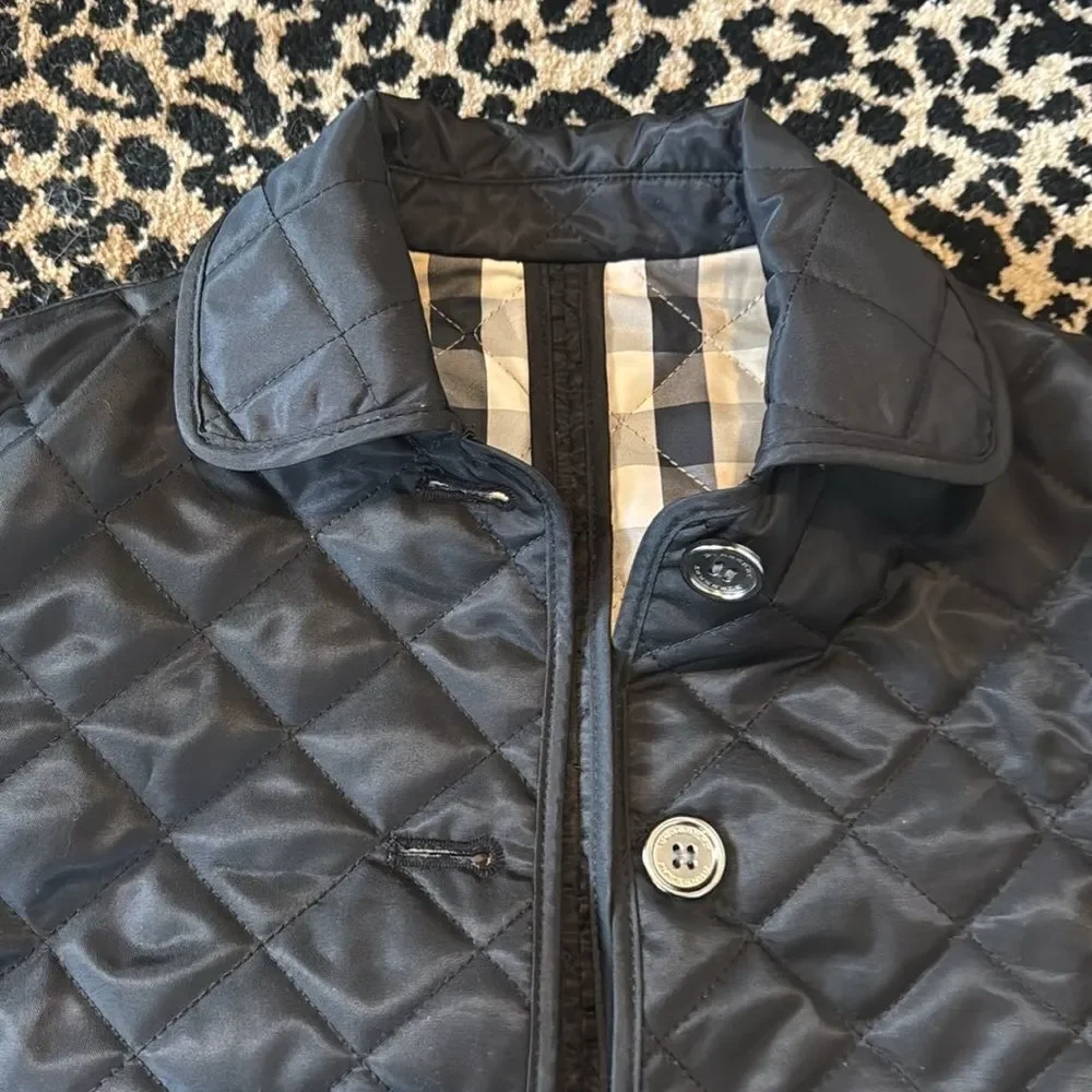 Burberry Children Black Diamond Quilted Jacket in size 5 youth